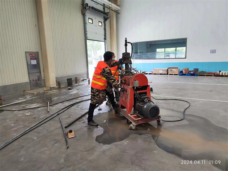 澄江厂房地面下沉塌陷注浆加固施工